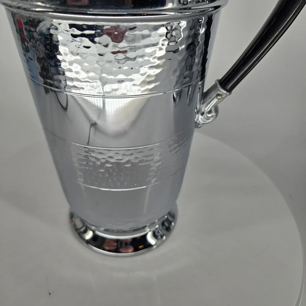Vintage Farber Bros Krome Kraft Cocktail Shaker Hammered‎ Chrome Bakelite Handle